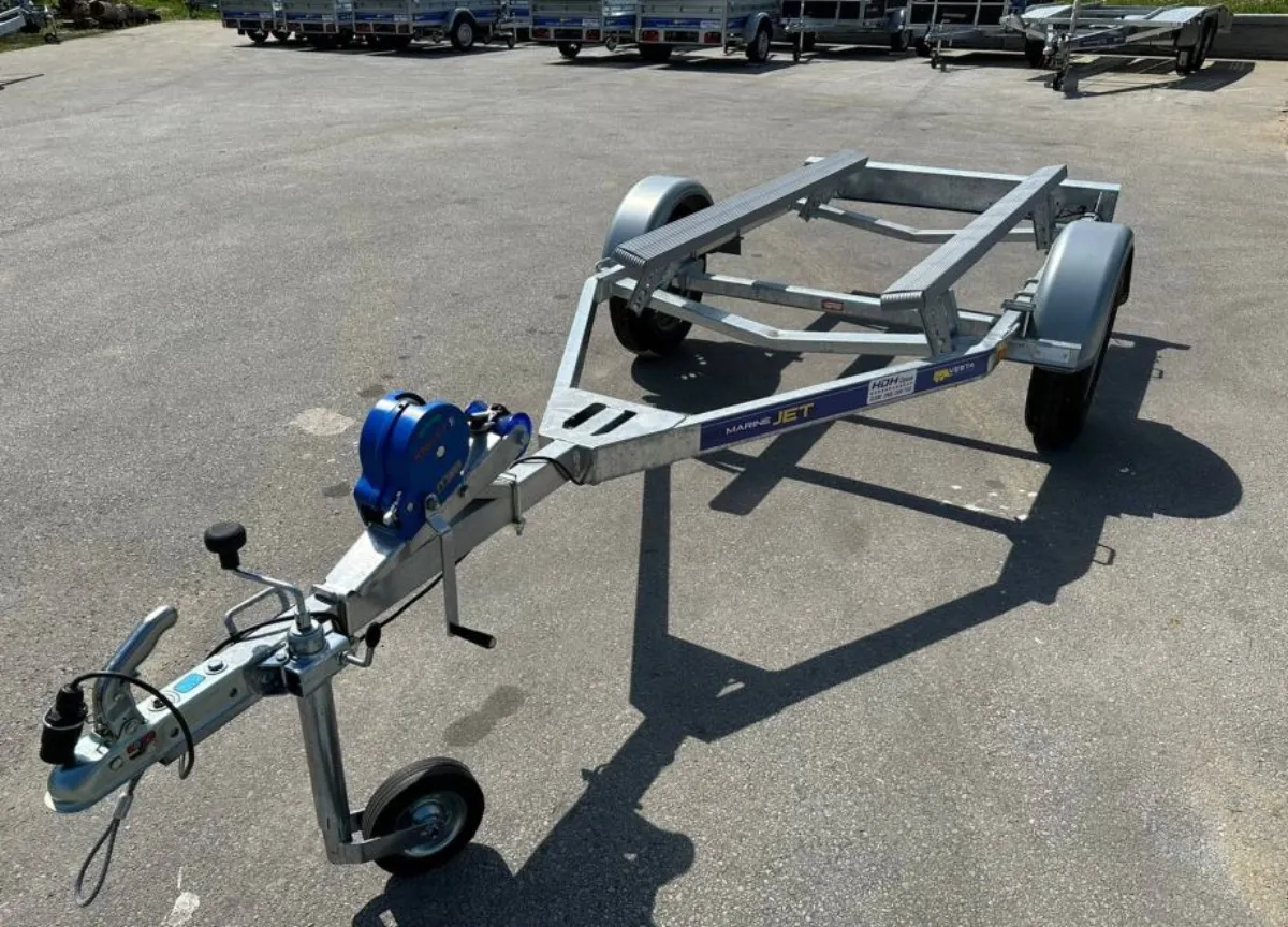 REMORCA JET MARINE-VESTA TRAILERS!