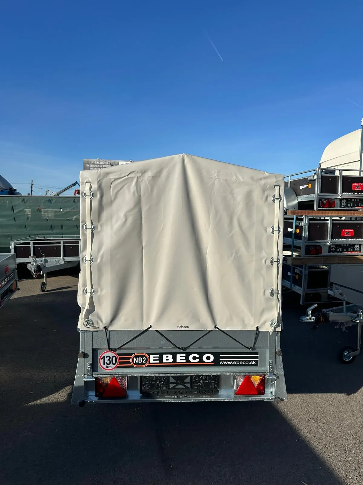 Remorca EBECO NB2, CU Sistem Franare 750 Kg/ 200*122*120 mm