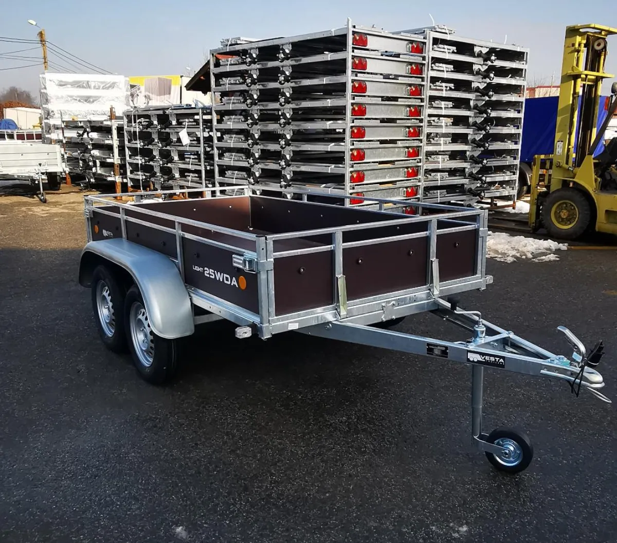 REMORCA VESTA  25 WDA   750 KG,DUBLU AX  ( Categoria B )